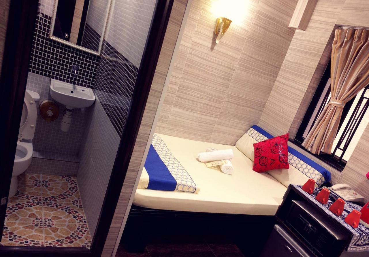 Hostel 16 Paris Guest House Block E Reception 10Th Floor Гонконг Экстерьер фото