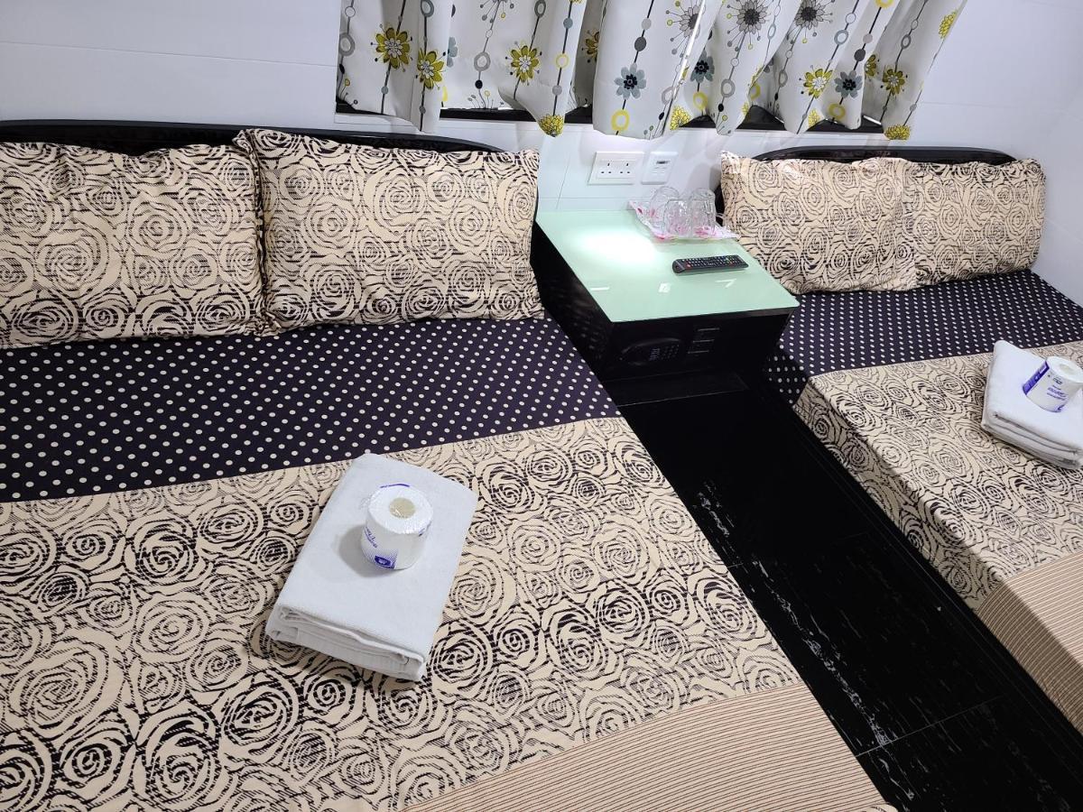 Hostel 16 Paris Guest House Block E Reception 10Th Floor Гонконг Экстерьер фото
